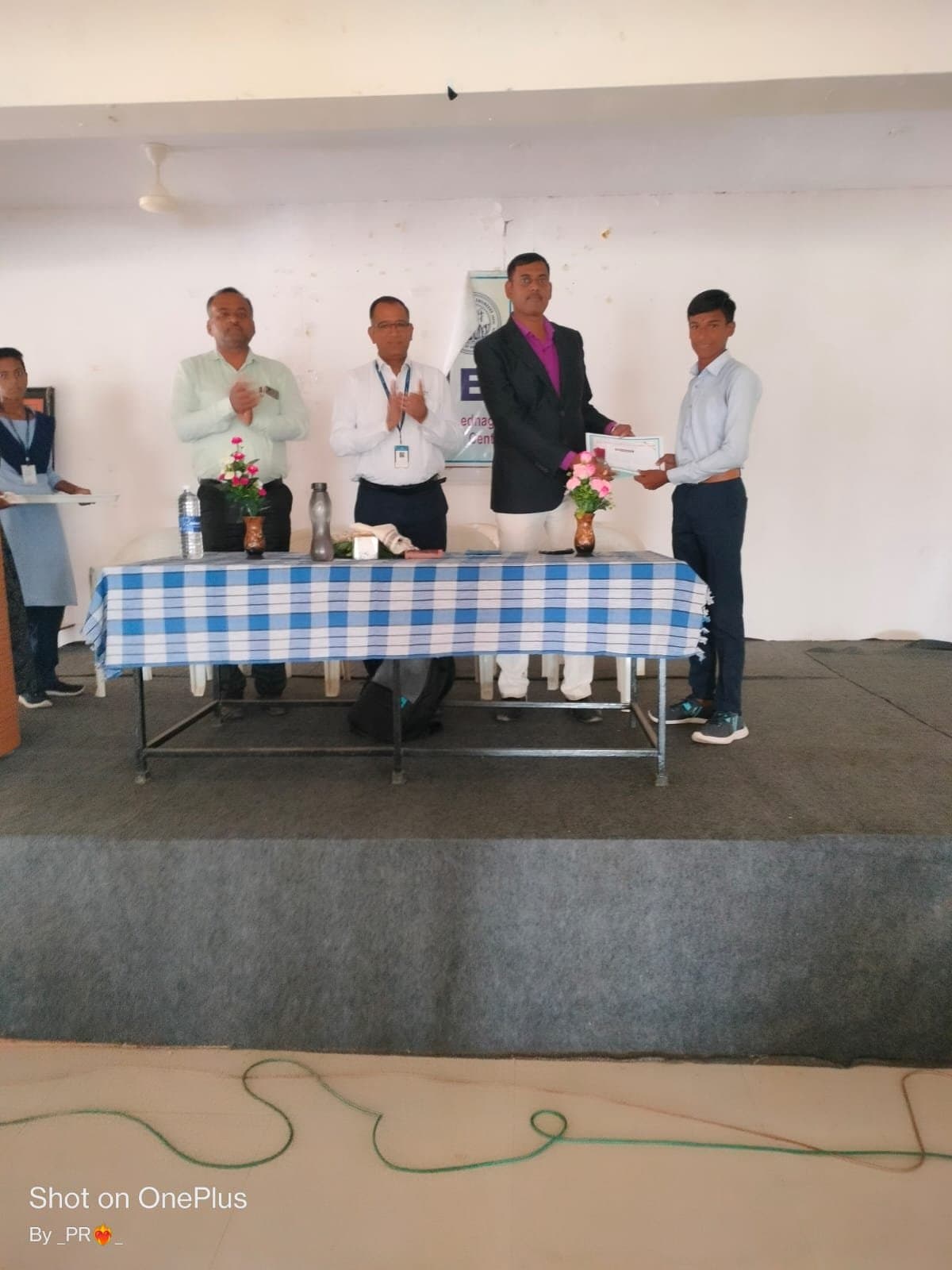 Guests welcomed on stage at an Institution of Engineers (India) seminar